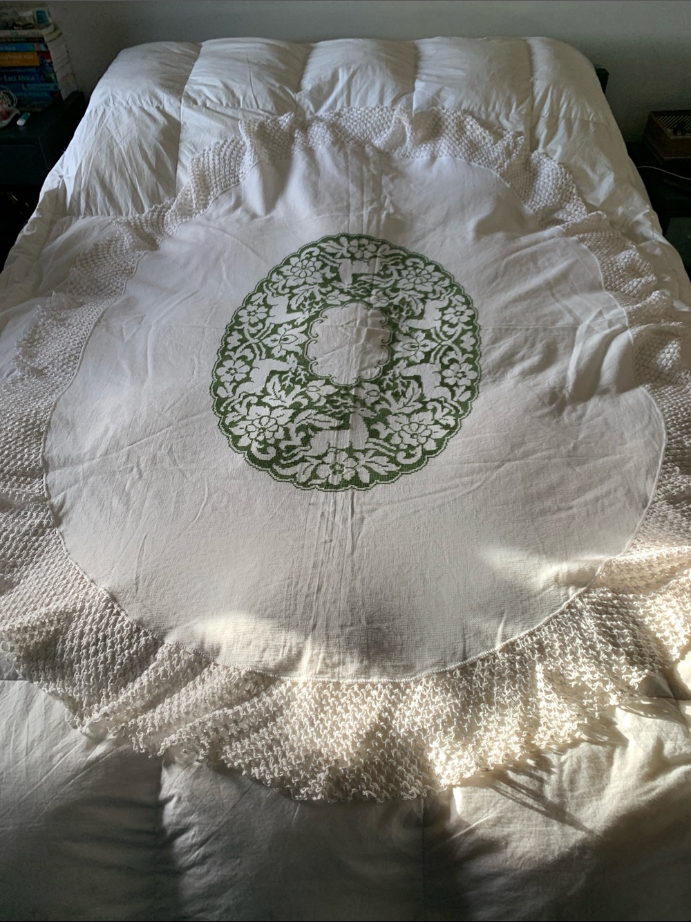 Vintage White Round Tablecloth with Green embroidery 66 by 52 the middle.